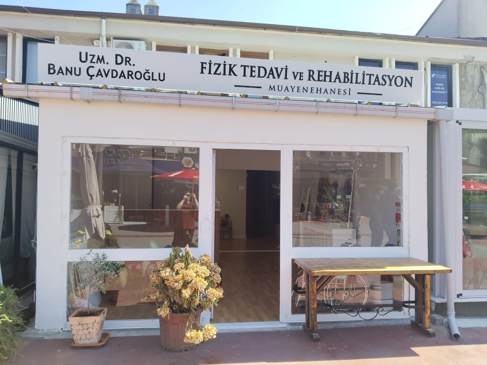 Uzm. Dr. Banu Çavdaroğlu Fizik Tedavi ve Rehabilitasyon Muayenehanesi kliniği, Zekeriyaköy